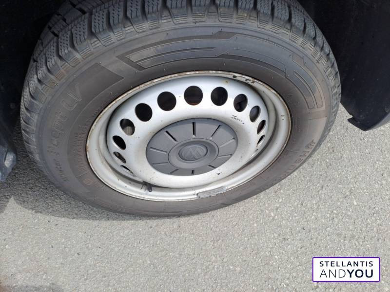 Volkswagen Transporter FOURGON FGN VITRE L2H1 2.0 TDI 150 4MOTION  occasion  VILLENEUVE D'ASCQ - photo n10