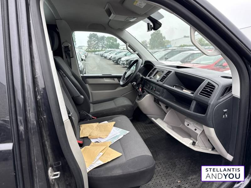 Volkswagen Transporter FOURGON FGN VITRE L2H1 2.0 TDI 150 4MOTION  occasion  VILLENEUVE D'ASCQ - photo n9