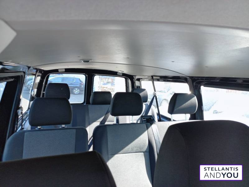 Volkswagen Transporter FOURGON FGN VITRE L2H1 2.0 TDI 150 4MOTION  occasion  VILLENEUVE D'ASCQ - photo n9