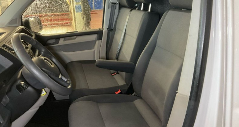 Volkswagen Transporter FOURGON L2H1 2.0 TDI 150 2019 - photo n°2 Volkswagen Transporter FOURGON L2H1 2.0 TDI 150  occasion à MIONS - photo n°2