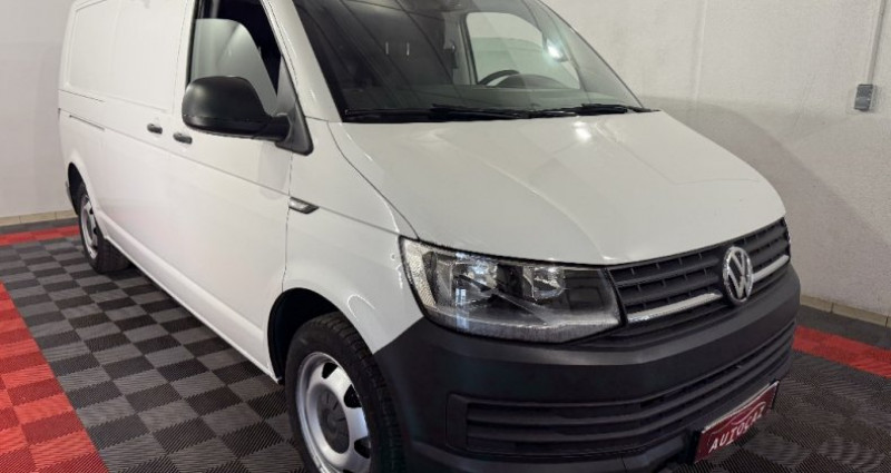Volkswagen Transporter FOURGON TOLE LONG L2H1 2.0 TDI 204 DSG7  CAMERA ATTELAGE 2019 - photo n°4 Volkswagen Transporter FOURGON TOLE LONG L2H1 2.0 TDI 204 DSG7  CAMERA ATTELAGE  occasion à THIERS - photo n°4
