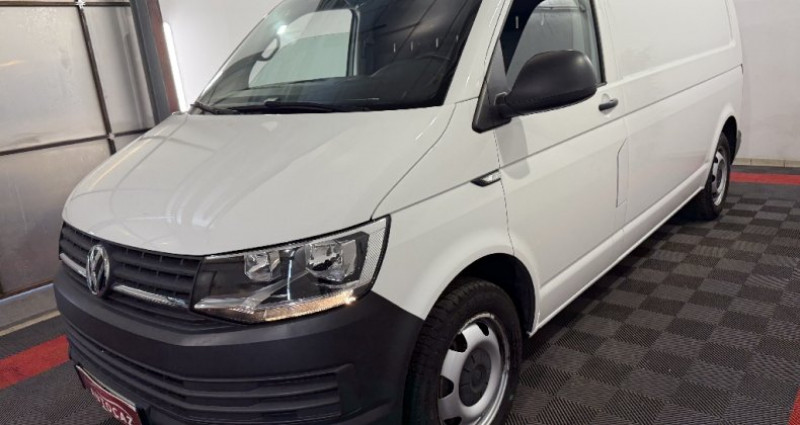 Volkswagen Transporter FOURGON TOLE LONG L2H1 2.0 TDI 204 DSG7  CAMERA ATTELAGE 2019 - photo n°3 Volkswagen Transporter FOURGON TOLE LONG L2H1 2.0 TDI 204 DSG7  CAMERA ATTELAGE  occasion à THIERS - photo n°3