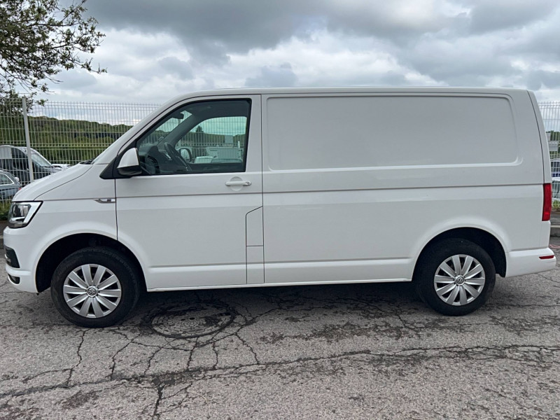 Volkswagen Transporter FOURGON TRANSPORTER FGN TOLE L1H1 2.0 TDI 150 DSG7  occasion à Besanon - photo n°4