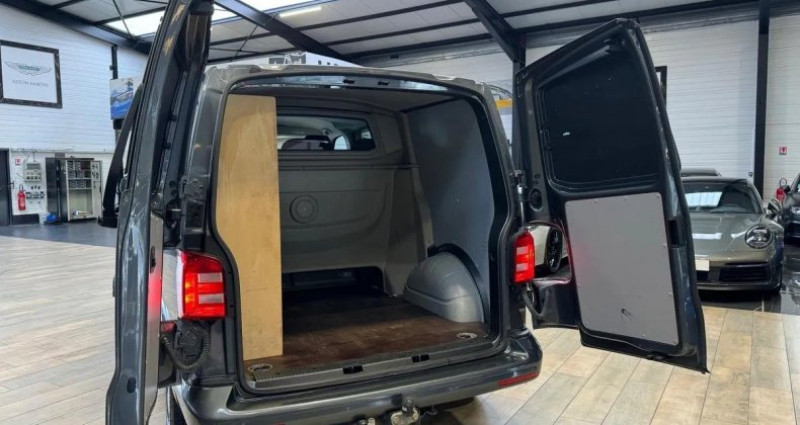 Volkswagen Transporter T6 2.0 TDI 204CH DSG7 4MOTION L1 5 PLACES F 2018 - photo n°7 Volkswagen Transporter T6 2.0 TDI 204CH DSG7 4MOTION L1 5 PLACES F  occasion à Saint Denis En Val - photo n°7