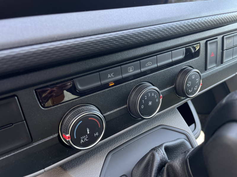 Volkswagen Transporter TRANSPORTER 6.1 PROCAB L1 2.0 TDI 150 DSG7 BUSINESS PLUS 5p  occasion  Onet-le-Chteau - photo n20