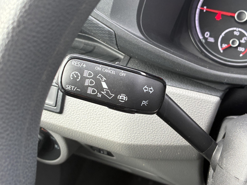 Volkswagen Transporter TRANSPORTER 6.1 VAN L1H1 2.0 TDI 110 BVM5 BUSINESS 4p  occasion  LESCAR - photo n16