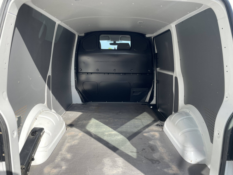Volkswagen Transporter TRANSPORTER 6.1 VAN L1H1 2.0 TDI 150 DSG7 4MOTION BUSINESS 4  occasion à Onet-le-Chteau - photo n°9