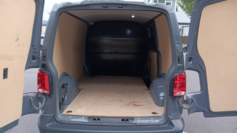 Volkswagen Transporter TRANSPORTER 6.1 VAN L1H1 2.0 TDI 150 DSG7 BUSINESS 4p  occasion  Aurillac - photo n19