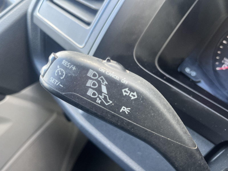 Volkswagen Transporter TRANSPORTER FGN TOLE L1H1 2.0 TDI 150 BUSINESS LINE 4p  occasion &agrave; Mende - photo n&deg;10