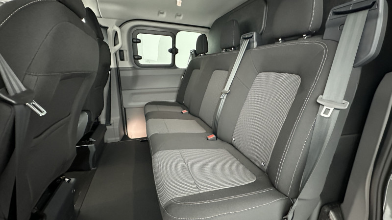 Volkswagen Transporter Transporter procab T7 L1H1 2.0 TDI 170ch Business BVA8 2025 - photo n°8 Volkswagen Transporter Transporter procab T7 L1H1 2.0 TDI 170ch Business BVA8  occasion à SAINT-GREGOIRE - photo n°8