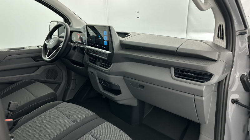 Volkswagen Transporter Transporter T7 L1H1 2.0 TDI 150ch Business BVA8 2025 - photo n°7 Volkswagen Transporter Transporter T7 L1H1 2.0 TDI 150ch Business BVA8  occasion à SAINT-GREGOIRE - photo n°7