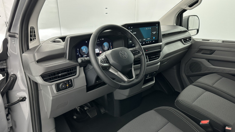 Volkswagen Transporter Transporter T7 L1H1 2.0 TDI 150ch Business BVA8 2025 - photo n°6 Volkswagen Transporter Transporter T7 L1H1 2.0 TDI 150ch Business BVA8  occasion à SAINT-GREGOIRE - photo n°6