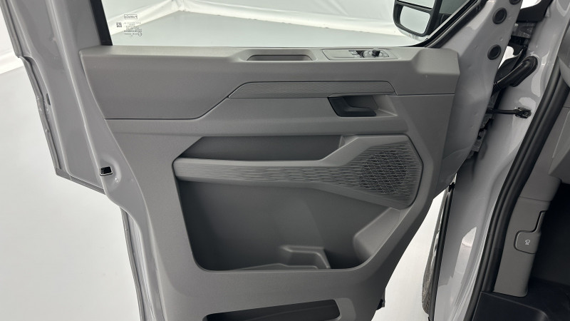 Volkswagen Transporter TRANSPORTER T7 L1H1 2.0 TDI 150ch Business BVA8  occasion � SAINT-GREGOIRE - photo n�11
