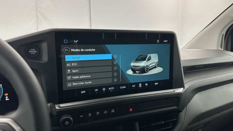 Volkswagen Transporter TRANSPORTER T7 L2H1 2.0 TDI 150ch Business BVA8  occasion � SAINT-GREGOIRE - photo n�15