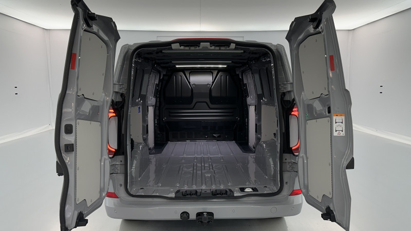 Volkswagen Transporter TRANSPORTER T7 L2H1 2.0 TDI 150ch Business BVA8  occasion � SAINT-GREGOIRE - photo n�9