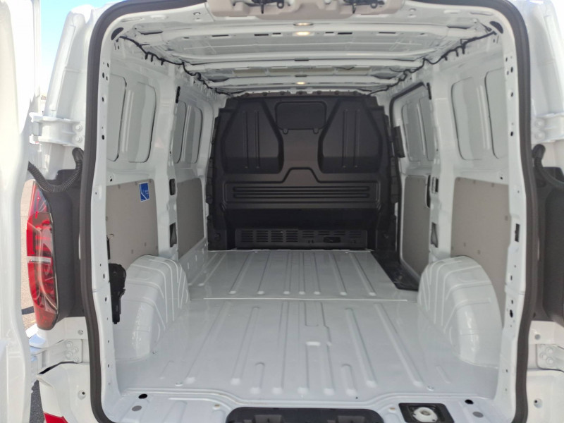 Volkswagen Transporter TRANSPORTER VAN L1H1 2.0 TDI 150 BVA8 BUSINESS 4p  occasion  Figeac - photo n13