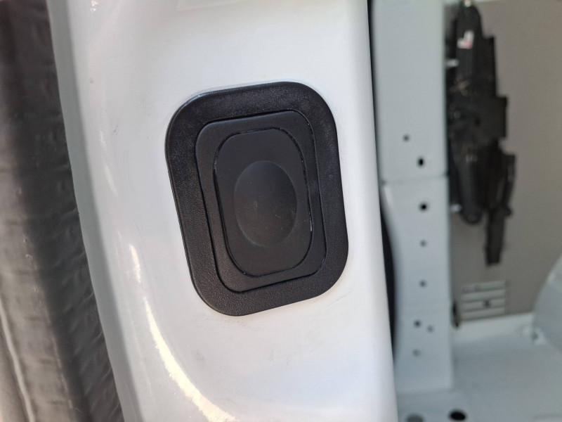 Volkswagen Transporter TRANSPORTER VAN L1H1 2.0 TDI 150 BVA8 BUSINESS 4p  occasion  Figeac - photo n14