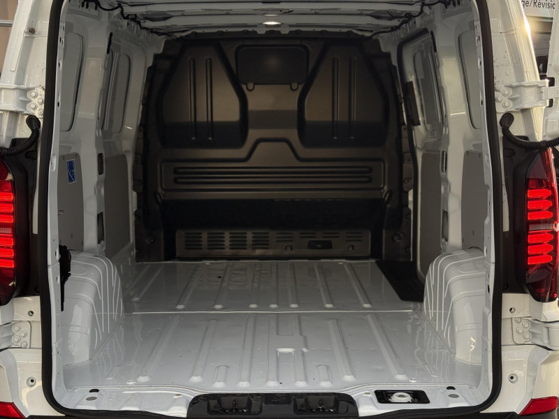 Volkswagen Transporter TRANSPORTER VAN L1H1 2.0 TDI 150 BVA8 BUSINESS 4p  occasion  TARBES  - photo n14