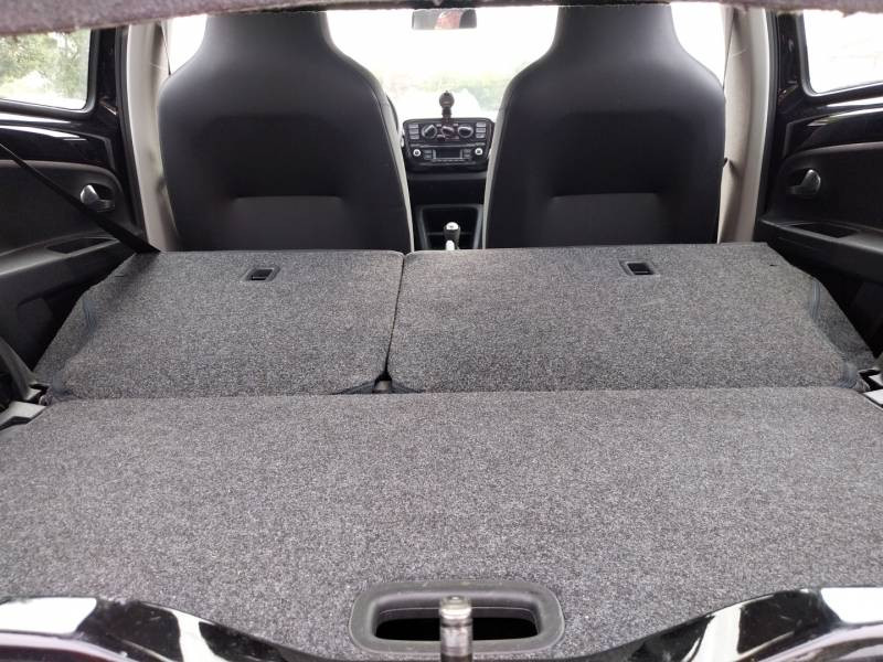 Volkswagen Up 1.0 60 High Up! 2014 - photo n°15 Volkswagen Up 1.0 60 High Up!  occasion à Toulouse - photo n°15