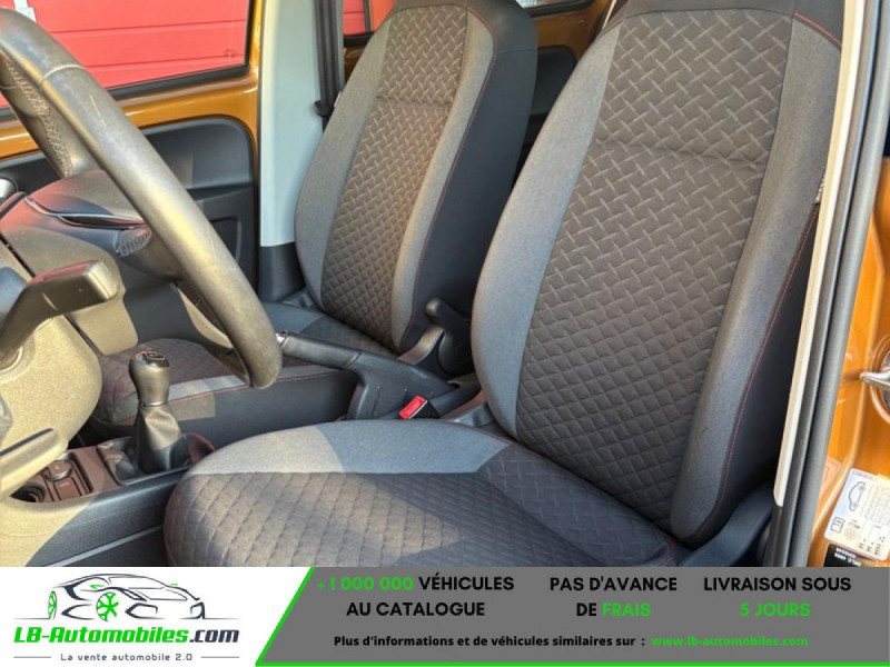 Volkswagen Up 1.0 90  BVM  occasion � Beaupuy - photo n�5