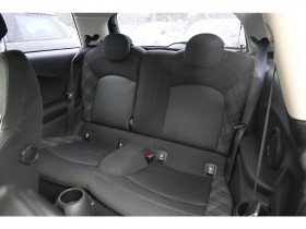 Volkswagen Up 1.0 90  BVM  occasion  Beaupuy - photo n5
