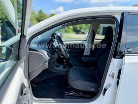 Volkswagen Up 1.0 90  BVM  occasion  Beaupuy - photo n6