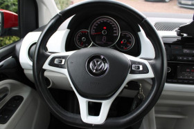 Volkswagen Up 1.0 90  BVM  occasion  Beaupuy - photo n8