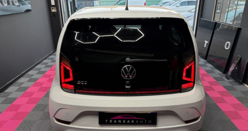 Volkswagen Up UP! 2.0 1.0 115 cv BVM6 GTI / 2ND MAIN / REVISION À JOUR 2021 - photo n°5 Volkswagen Up UP! 2.0 1.0 115 cv BVM6 GTI / 2ND MAIN / REVISION À JOUR  occasion à Marignane - photo n°5