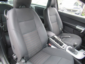 Volvo C30 DRIVE 115CH START&STOP KINETIC  occasion  Toulouse - photo n5