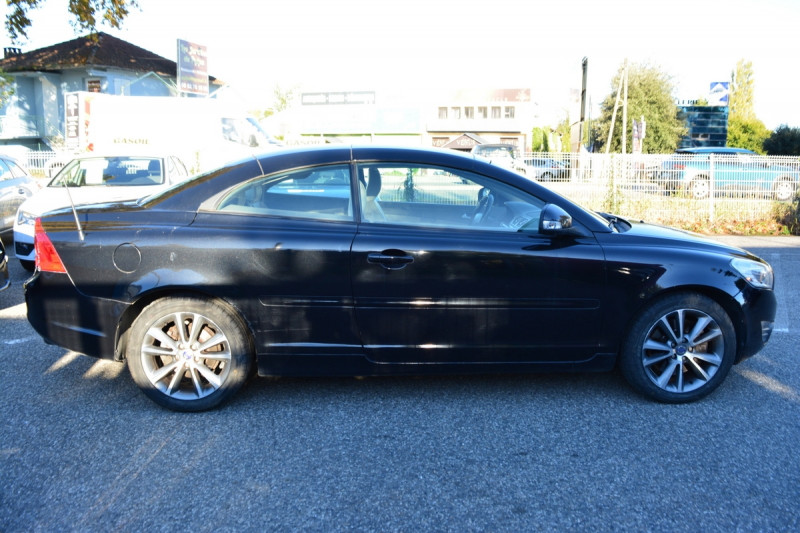 Volvo C70 D3 150CH MOMENTUM GEARTRONIC 2011 - photo n°8 Volvo C70 D3 150CH MOMENTUM GEARTRONIC  occasion à Toulouse - photo n°8