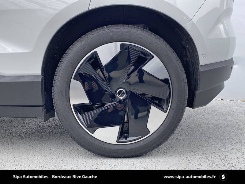 Volvo EX30 EX30 Single Extended Range 272 ch 1EDT Plus 5p 2024 - photo n°3 Volvo EX30 EX30 Single Extended Range 272 ch 1EDT Plus 5p  occasion à Mérignac - photo n°3