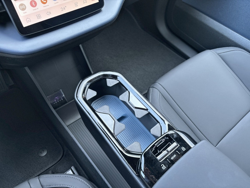 Volvo EX30 Single Extended Range 272ch Plus 2024 - photo n°17 Volvo EX30 Single Extended Range 272ch Plus  occasion à Auxerre - photo n°17