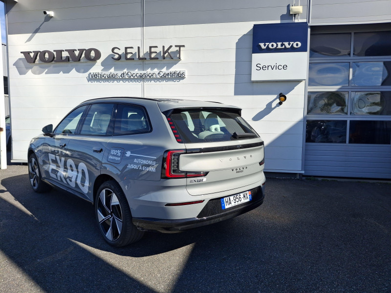 Volvo EX90 EX90 Twin Performance AWD 517 ch 1EDT Ultra 5p 2023 - photo n°3 Volvo EX90 EX90 Twin Performance AWD 517 ch 1EDT Ultra 5p  occasion à Onet-le-Château - photo n°3
