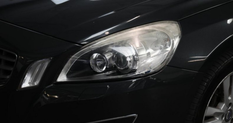 Volvo S60 T6 3.0 TURBO 304 4X4 SUMMUM / REPRISE FINANCEMENT POSSIBLE 2012 - photo n°5 Volvo S60 T6 3.0 TURBO 304 4X4 SUMMUM / REPRISE FINANCEMENT POSSIBLE  occasion à SAINT LAURENT DU VAR - photo n°5