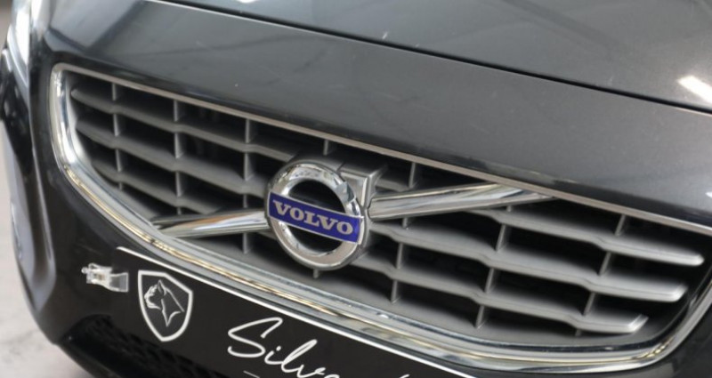 Volvo S60 T6 3.0 TURBO 304 4X4 SUMMUM / REPRISE FINANCEMENT POSSIBLE 2012 - photo n°4 Volvo S60 T6 3.0 TURBO 304 4X4 SUMMUM / REPRISE FINANCEMENT POSSIBLE  occasion à SAINT LAURENT DU VAR - photo n°4