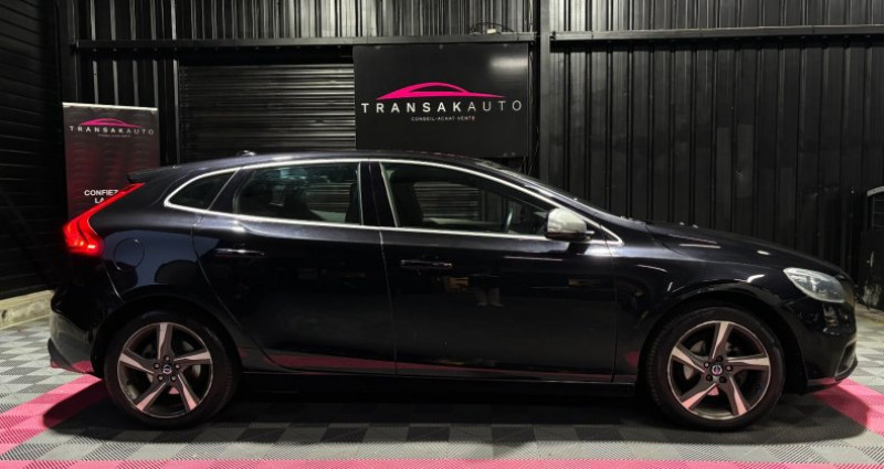 Volvo V40 d2 115 r-design 2013 - photo n°2 Volvo V40 d2 115 r-design  occasion à Cuincy - photo n°2