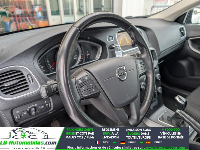 Volvo V40 D2 120 ch BVM  occasion � Beaupuy - photo n�9