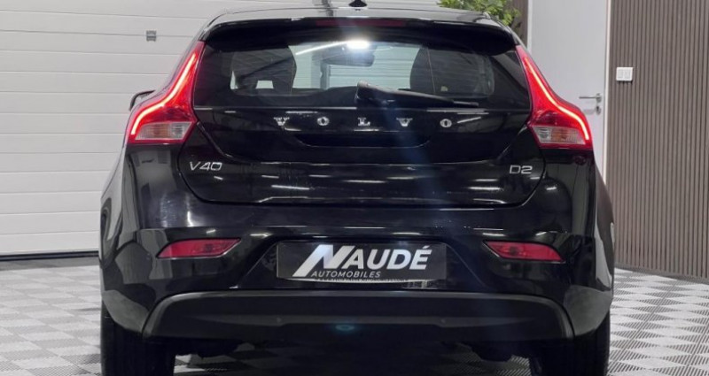 Volvo V40 D2 FAP Stop&Start - 120ch Momentum - Caméra de recul 2015 - photo n°4 Volvo V40 D2 FAP Stop&Start - 120ch Momentum - Caméra de recul  occasion à CHAPONOST - photo n°4