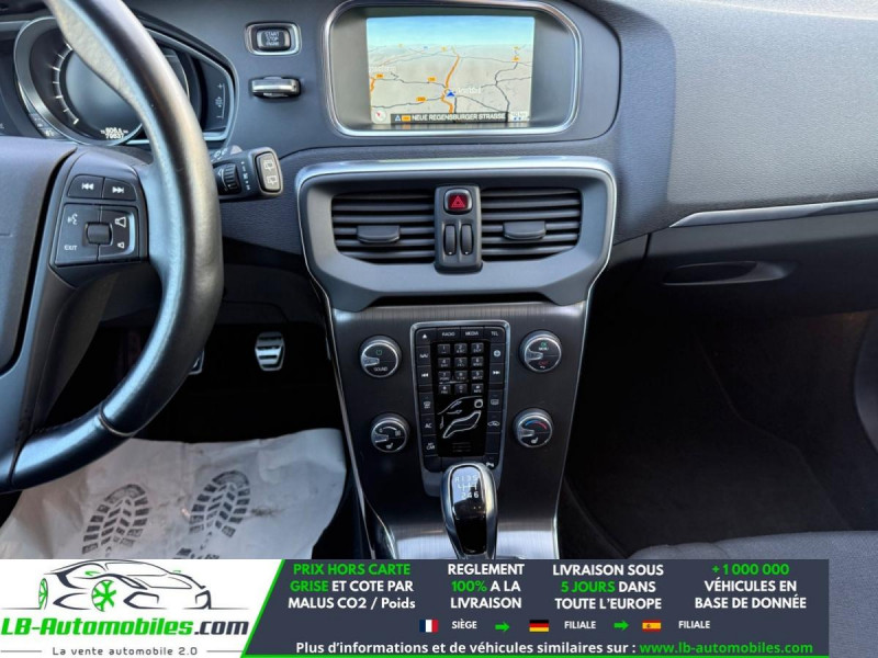 Volvo V40 T2 120 BVM  occasion � Beaupuy - photo n�3