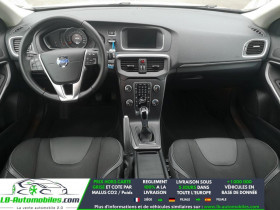 Volvo V40 T2 122 ch BVM  occasion � Beaupuy - photo n�3