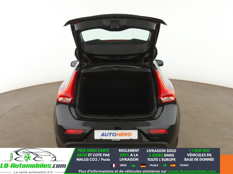 Volvo V40 T2 122 ch BVM  occasion � Beaupuy - photo n�9