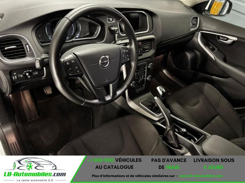 Volvo V40 T2 122 ch BVM  occasion  Beaupuy - photo n8