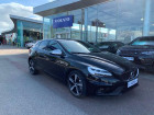 Volvo V40 occasion Noir année 2018 boite Sequentielle Annonce Volvo V40 occasion Essence T2 122ch R-Design Geartronic à Barberey-Saint-Sulpice