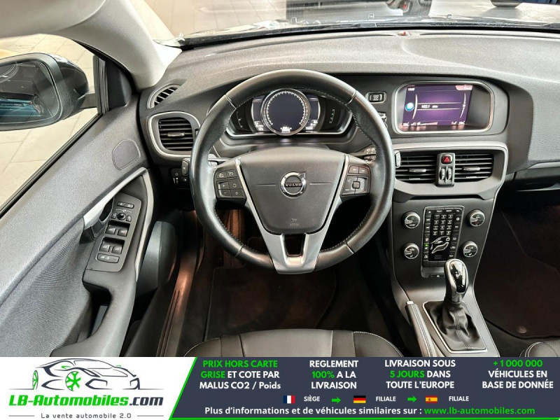 Volvo V40 T3 152 ch BVA  occasion � Beaupuy - photo n�3