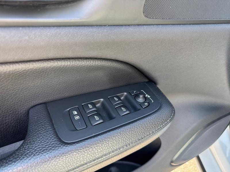 Volvo V60 D4 190ch AdBlue Business Executive Geartronic  occasion  Barberey-Saint-Sulpice - photo n9
