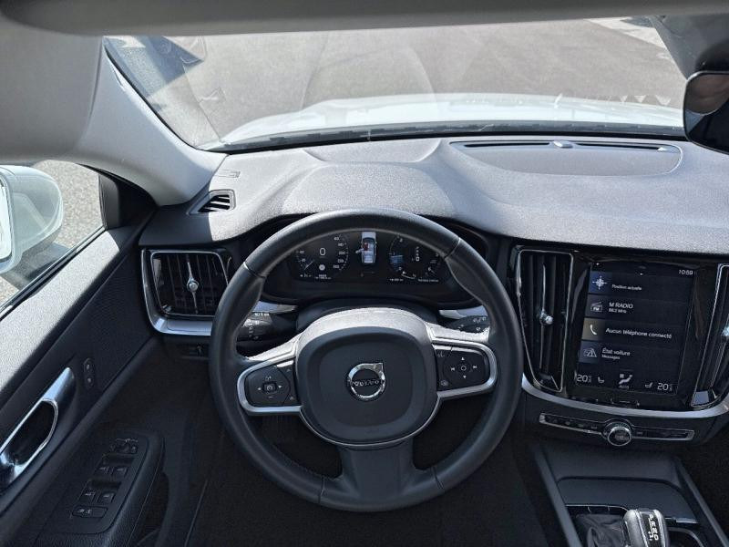 Volvo V60 D4 190ch AdBlue Business Executive Geartronic  occasion  Barberey-Saint-Sulpice - photo n8