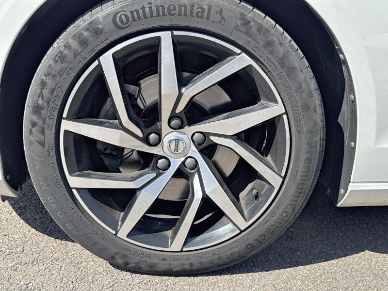 Volvo V60 D4 190ch AdBlue Business Executive Geartronic  occasion  Barberey-Saint-Sulpice - photo n20