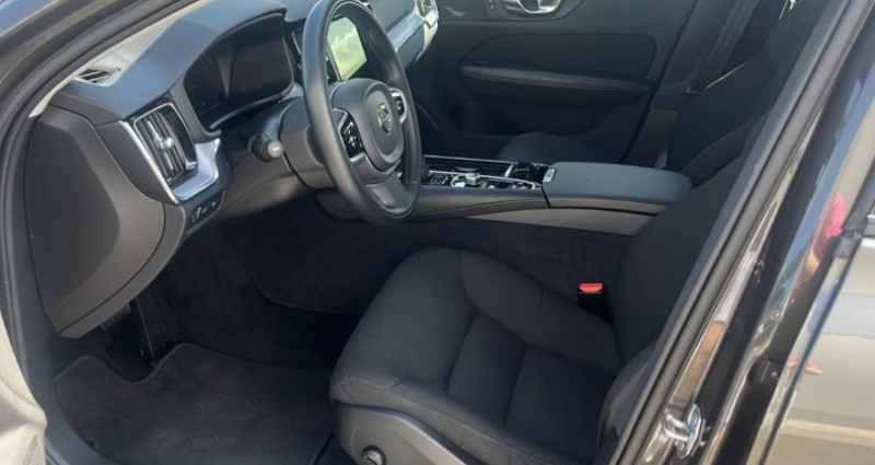 Volvo V60 Hybride 392Ch R 4 AWD Design Expression Navi LED / 08 2021 - photo n°3 Volvo V60 Hybride 392Ch R 4 AWD Design Expression Navi LED / 08  occasion à Saint-Diéry - photo n°3