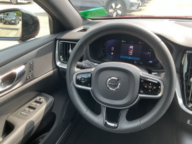 Volvo V60 T6 AWD Hybride Rechargeable 253 ch + 145 ch BVA  occasion  Beaupuy - photo n10