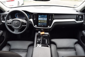 Volvo V60 T6 AWD Hybride Rechargeable 253 ch + 145 ch BVA  occasion  Beaupuy - photo n3